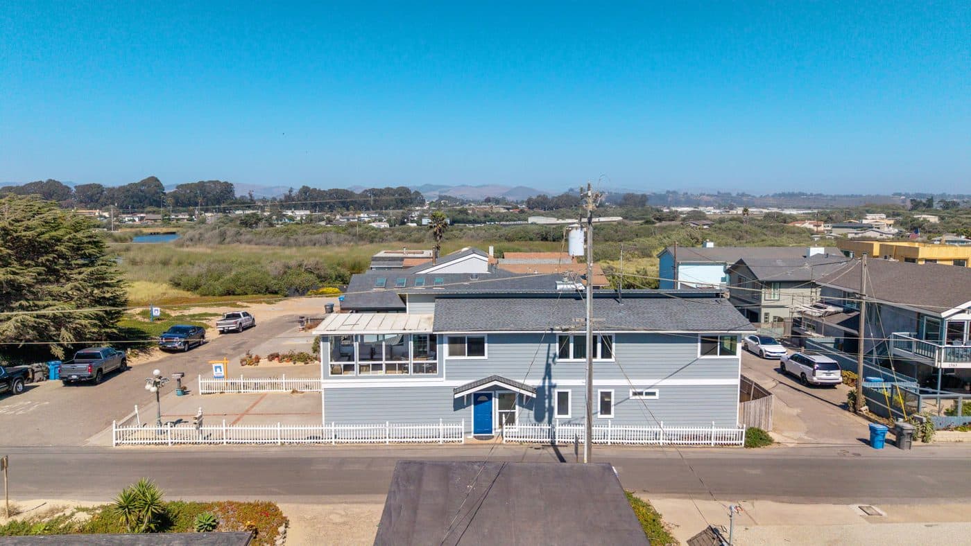 Aerial view of the Oceano beach neighborhood